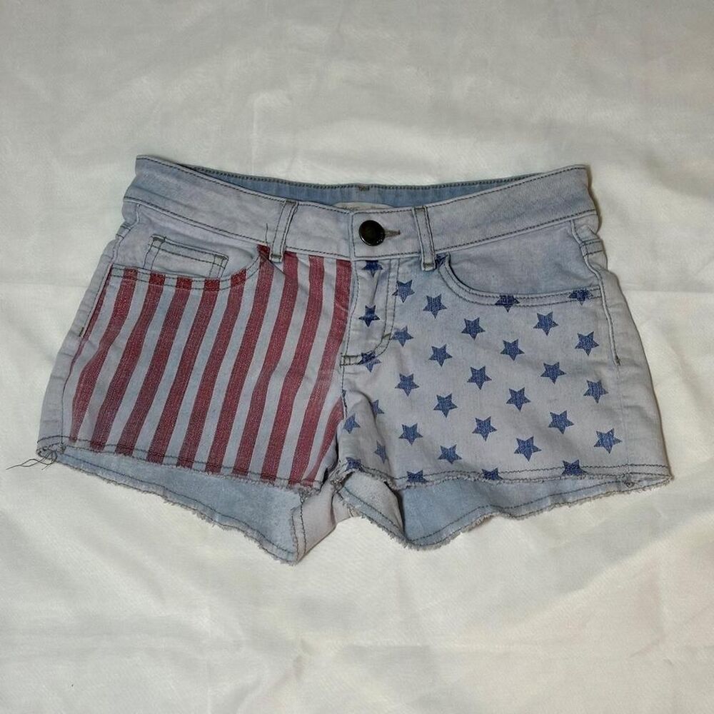 No-boundaries Women's multi Shorts